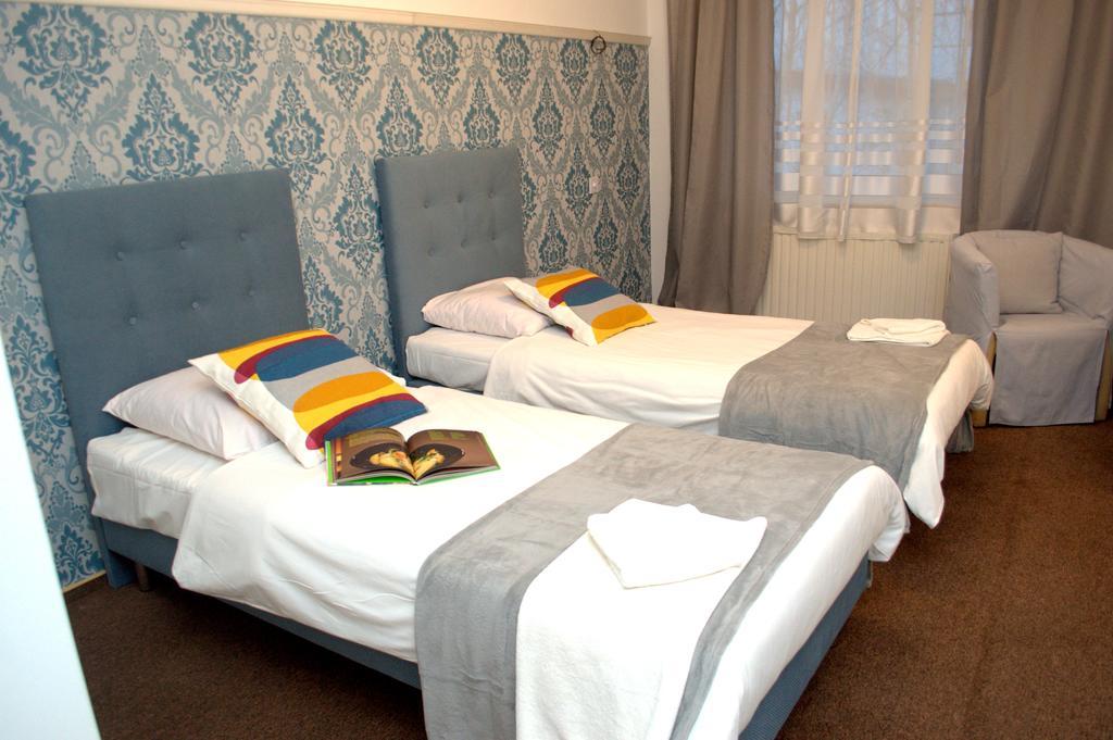 Acwador Hotel Pleszew Luaran gambar